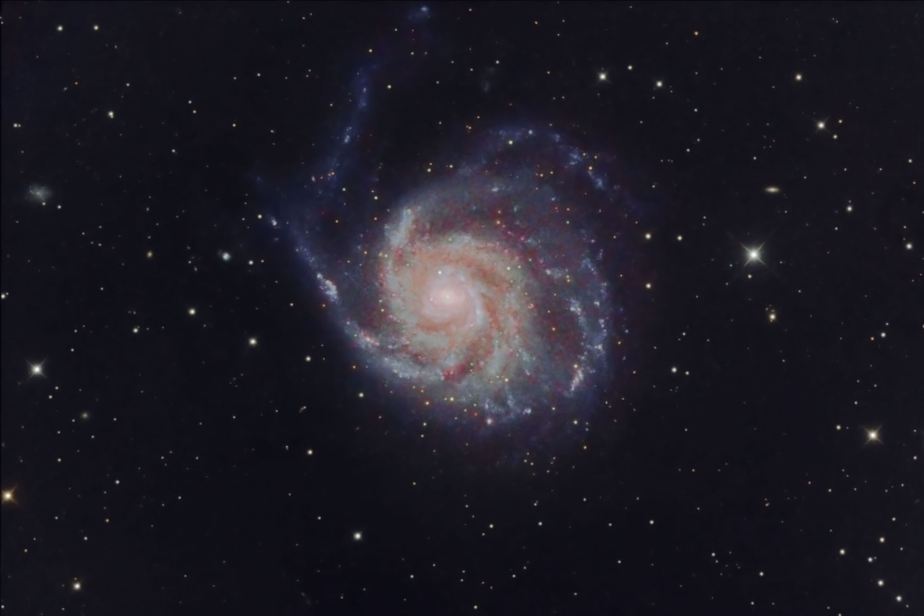 M101 Pinwheel Galaxy ../CCD/M101old.jpg