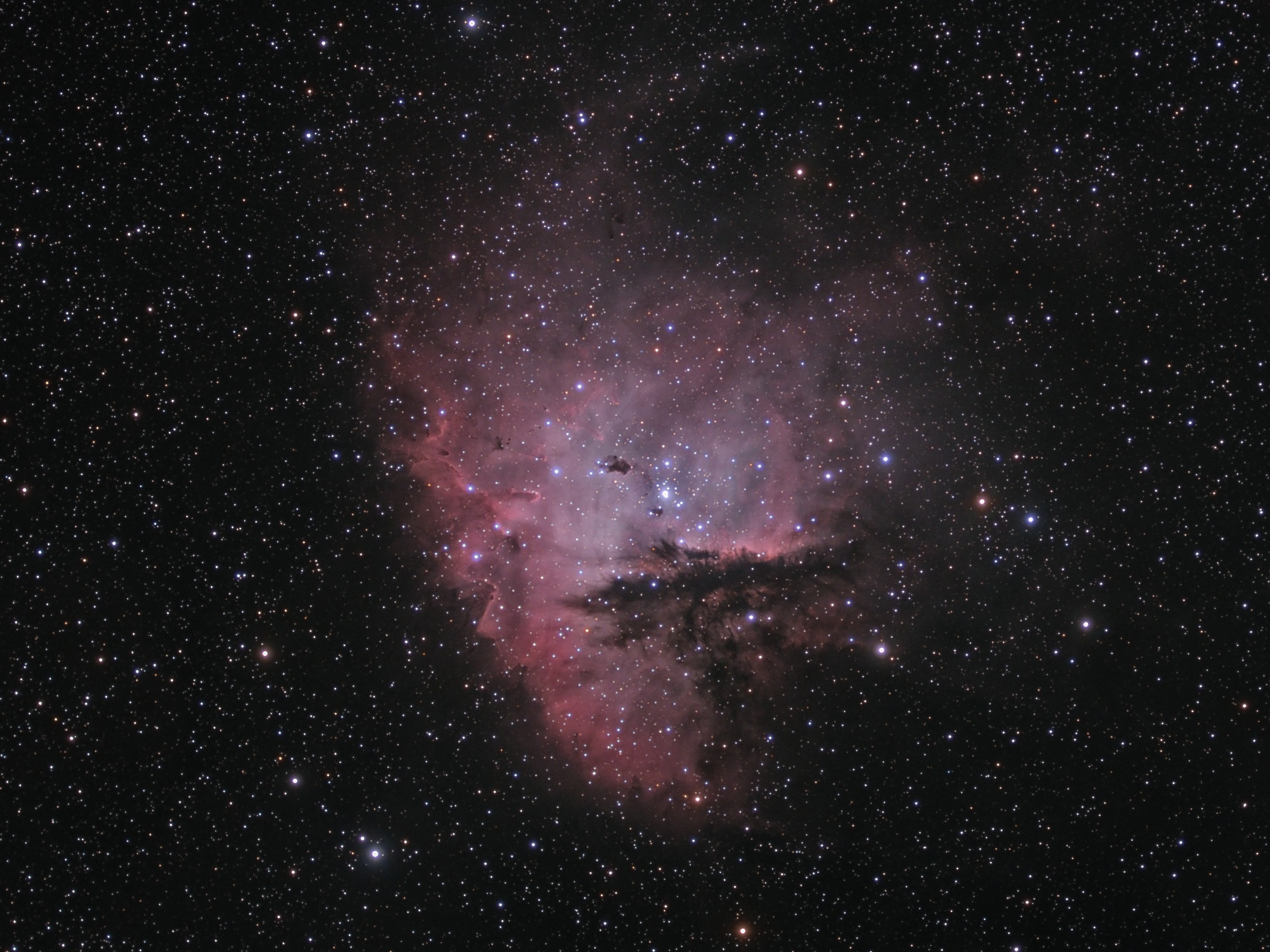 NGC281 Pac Man Nebula ../CCD/NGC281.jpg