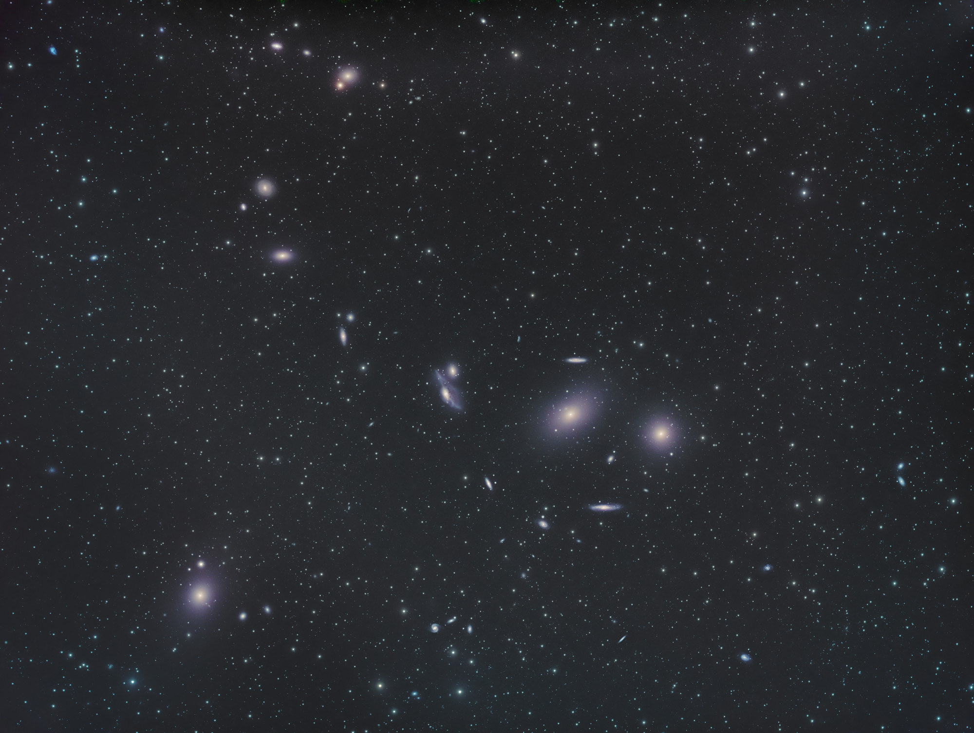Markarian's Chain of Galaxies ../CCD/m86.jpg
